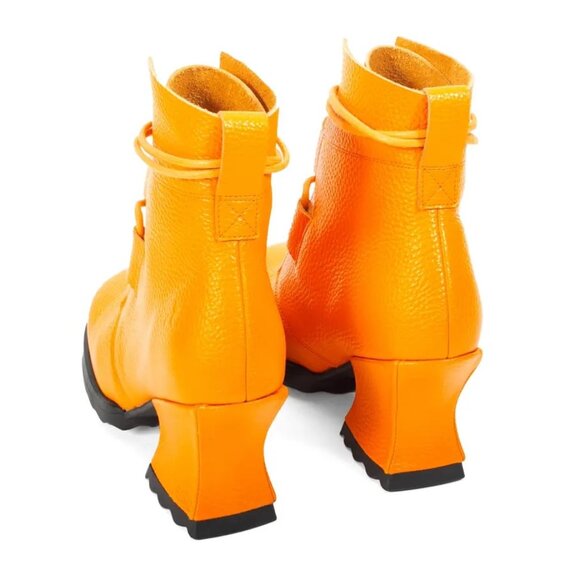 Fluevog Orange Stop It Sostener Lace-Up Ankle Boots, NIB, Size 9 Leather Booties - Picture 2 of 11